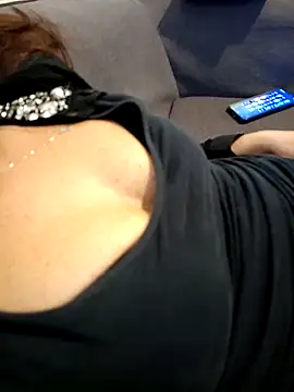 Snapshot of prismia chatting on October 13, 2025, 2:06 pm prismia online show from October 13, 2025, 2:06 pm