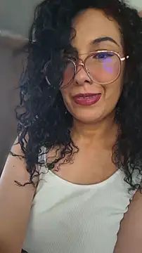 Snapshot of LondonHilton chatting on February 25, 2026, 3:10 pm LondonHilton online show from February 25, 2026, 3:10 pm