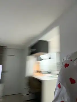 Snapshot of Gaby_002 chatting on October 22, 2025, 11:37 pm Gaby 002 online show from October 22, 2025, 11:37 pm