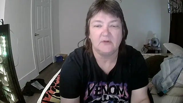 Buggy1965 online show from December 5, 2025, 4:25 pm