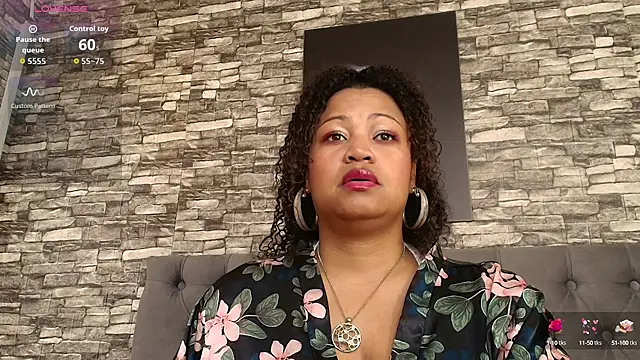 TaniaJhons online show from October 12, 2025, 3:00 pm