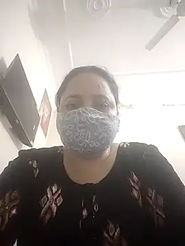 Snapshot of Cute-Purva chatting on October 28, 2025, 12:41 pm Cute-Purva online show from October 28, 2025, 12:41 pm