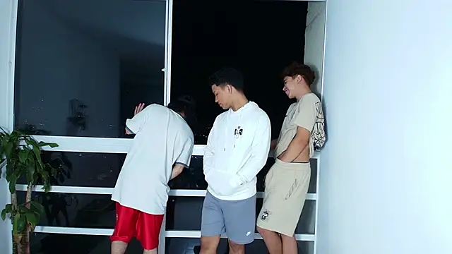 Snapshot of latin_naughty_boys chatting on October 10, 2025, 11:48 pm latin naughty boys online show from October 10, 2025, 11:48 pm