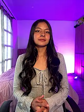 Fernanda hot  online show from January 8, 2026, 9:39 pm