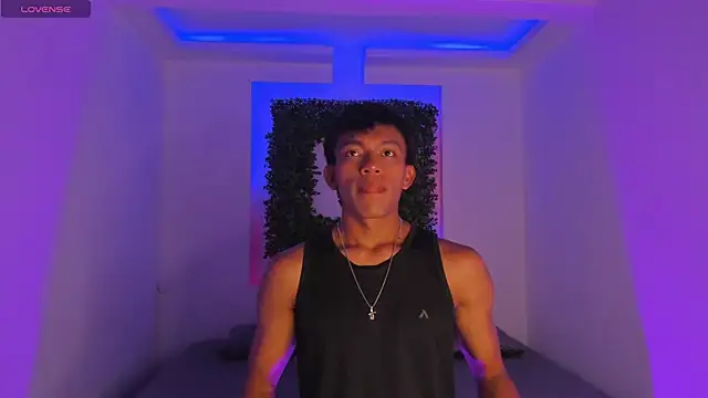 Santti  online show from October 14, 2025, 6:31 pm