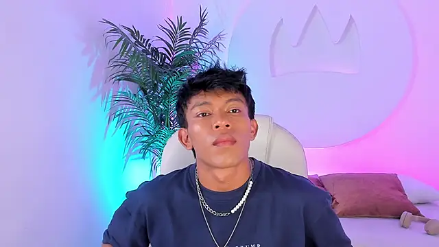 Santti  online show from October 27, 2025, 9:30 pm