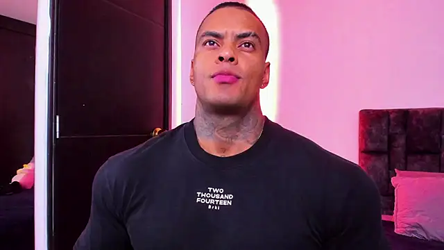 Snapshot of binmontana_ chatting on November 25, 2025, 8:20 pm binmontana online show from November 25, 2025, 8:20 pm