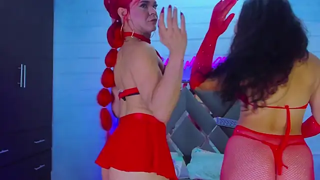 Shaina Monroe online show from December 5, 2025, 6:26 pm