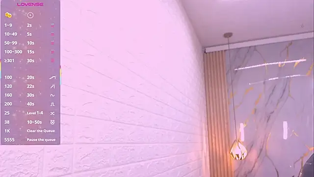 kat 96  online show from December 4, 2025, 6:38 pm