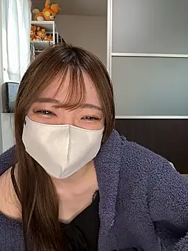 Moe v v online show from February 7, 2026, 3:10 am