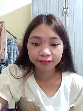 Mayy1 online show from October 19, 2025, 12:00 am