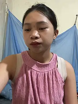 Mayy1 online show from June 4, 2026, 2:39 am