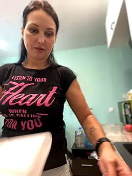 Snapshot of mood_berry chatting on September 25, 2025, 8:07 am mood berry online show from September 25, 2025, 8:07 am