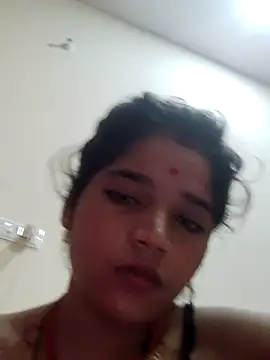 Snapshot of Mahek_love143 chatting on July 17, 2026, 11:42 pm Mahek love143 online show from July 17, 2026, 11:42 pm
