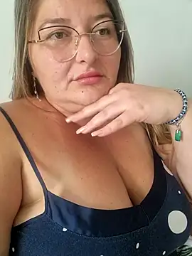 HornyBella88 online show from September 29, 2025, 9:25 am