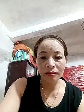 Snapshot of suka-bae chatting on October 10, 2025, 1:37 am suka-bae online show from October 10, 2025, 1:37 am