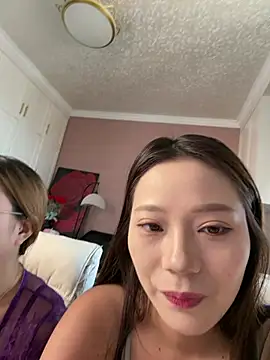 redrose520 online show from July 22, 2026, 5:43 am