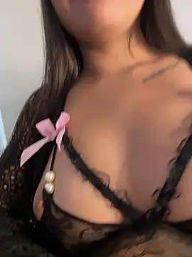 Samantha Hans online show from February 3, 2026, 8:25 pm