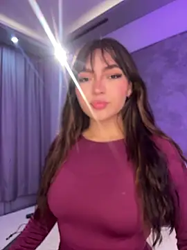 Samantha Hans online show from July 9, 2026, 8:35 pm