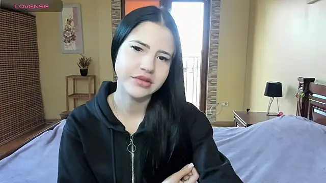 Malibu J online show from October 14, 2025, 12:28 pm