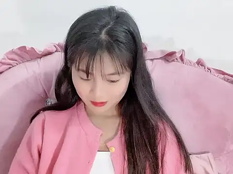 Lie liee online show from November 18, 2025, 1:11 am