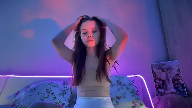 Snapshot of CandysRose chatting on October 1, 2025, 7:31 pm CandysRose online show from October 1, 2025, 7:31 pm