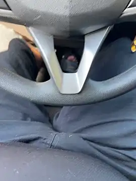 herinhos38 online show from February 18, 2026, 12:01 pm