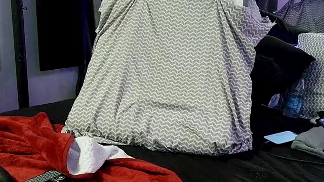 hungbot online show from April 13, 2026, 3:06 pm