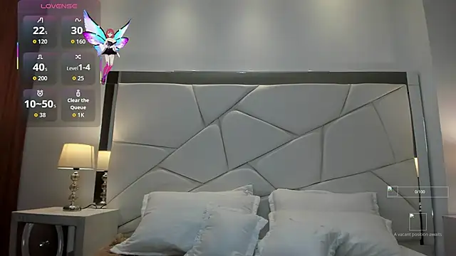 Natasha Kiim  online show from November 15, 2025, 3:26 am