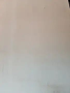 Snapshot of EggedGrowth chatting on October 18, 2025, 5:35 pm EggedGrowth online show from October 18, 2025, 5:35 pm