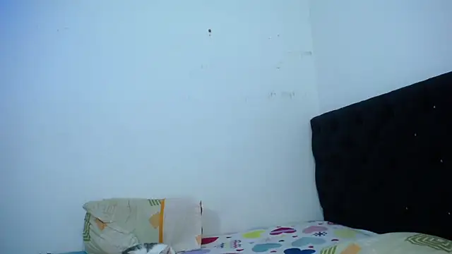 liaa angel069 online show from November 8, 2025, 9:35 pm