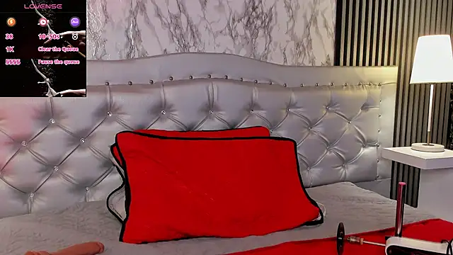 MaraBlake  online show from October 4, 2025, 8:07 pm