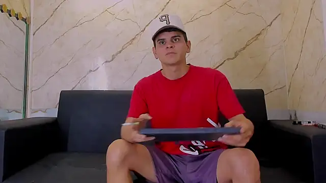 liam coleman25 online show from January 15, 2026, 5:12 am