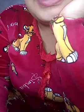 lily sx online show from April 19, 2026, 3:06 am