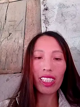 Sera sexy01 online show from October 8, 2025, 3:15 am