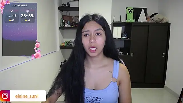 elaine sun1 online show from March 26, 2026, 11:10 pm