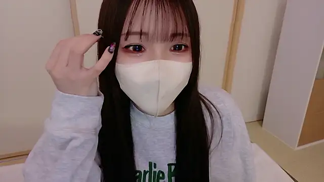 Snapshot of NINOoHard-Engine chatting on November 9, 2025, 4:55 am NINOoHard-Engine online show from November 9, 2025, 4:55 am