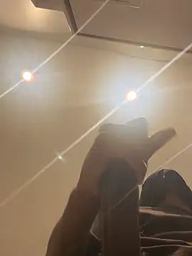 SkinnyD  online show from April 2, 2026, 6:27 pm