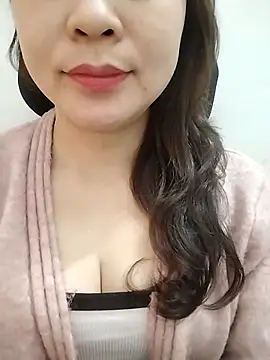 Girl Shy2000 online show from February 7, 2026, 2:15 am