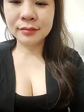 Girl Shy2000 online show from February 25, 2026, 12:42 am