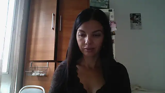 Snapshot of Lorivell chatting on November 3, 2025, 8:37 am Lorivell online show from November 3, 2025, 8:37 am
