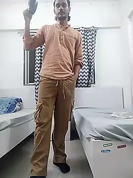 Snapshot of Ilhaamgrey chatting on October 19, 2025, 4:18 pm Ilhaamgrey online show from October 19, 2025, 4:18 pm