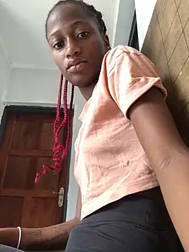 Caramel102004 online show from March 26, 2026, 12:22 pm