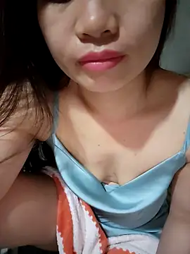 Snapshot of Meoweo_23 chatting on October 24, 2025, 10:17 pm Meoweo 23 online show from October 24, 2025, 10:17 pm