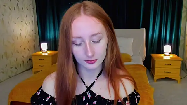 TwilightSerena online show from October 13, 2025, 8:09 pm