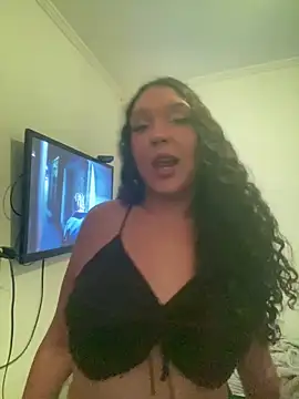 ellatransgirl online show from October 15, 2025, 6:19 pm