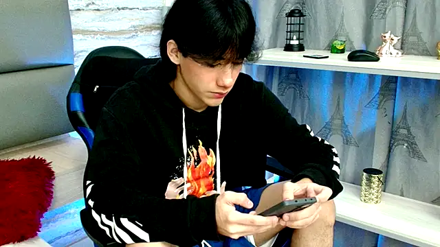 Lovers 21 online show from November 10, 2025, 3:16 am