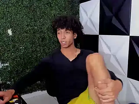 xion ez online show from October 17, 2025, 8:55 pm