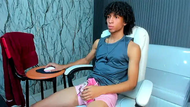 Snapshot of xion_ez chatting on February 5, 2026, 8:46 pm xion ez online show from February 5, 2026, 8:46 pm