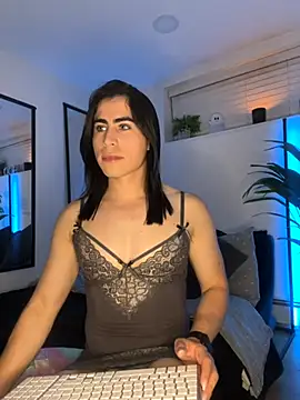 Snapshot of emilycolte chatting on October 20, 2025, 12:00 am emilycolte online show from October 20, 2025, 12:00 am